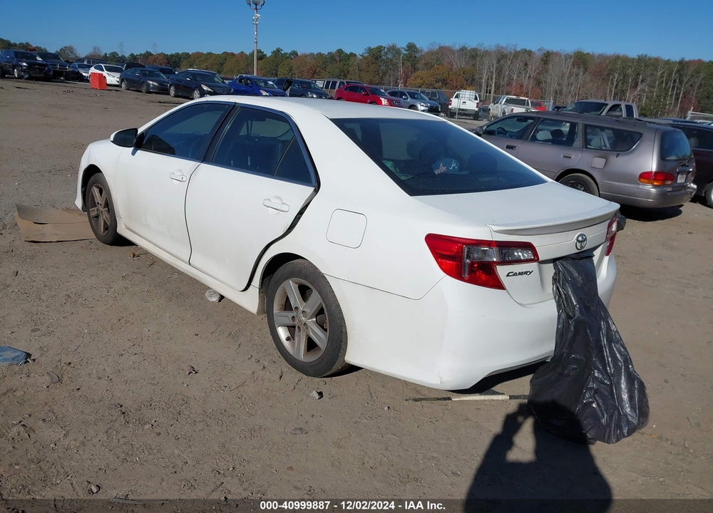 2013 TOYOTA CAMRY VIN: 4T1BF1FK8DU724390