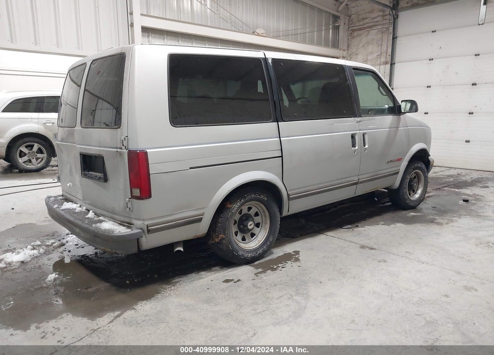 1995 CHEVROLET ASTRO VIN: 1GNEL19WXSB210209