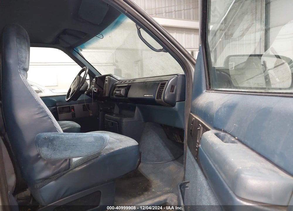1995 CHEVROLET ASTRO VIN: 1GNEL19WXSB210209