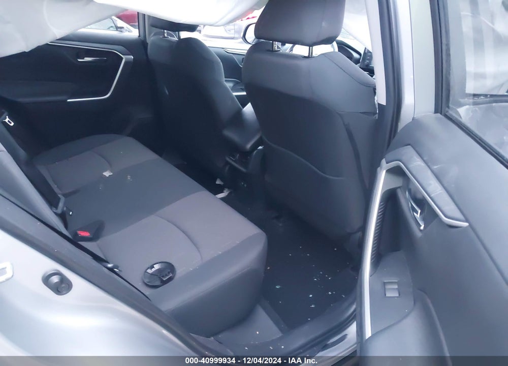 2019 TOYOTA RAV4 XLE VIN: 2T3P1RFV8KW053966