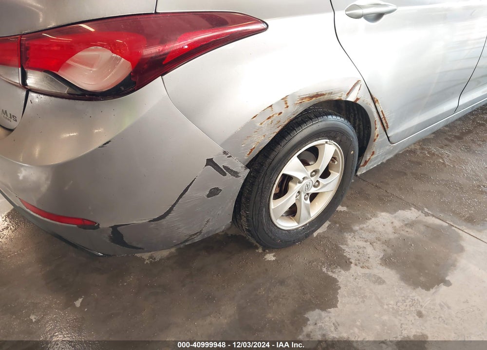 2015 HYUNDAI ELANTRA VIN: 5NPDH4AEXFH586763