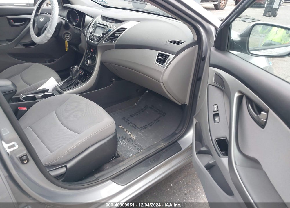 2015 HYUNDAI ELANTRA SE VIN: KMHDH4AE1FU453746