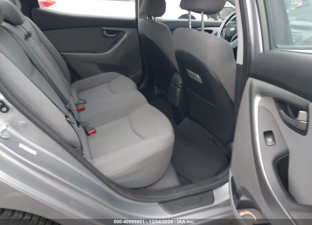 2015 HYUNDAI ELANTRA SE VIN: KMHDH4AE1FU453746