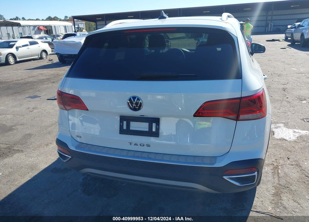 2022 VOLKSWAGEN TAOS 1.5T SE VIN: 3VVLX7B24NM068923