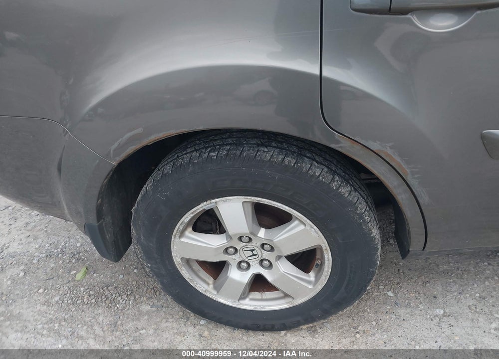 2009 HONDA PILOT EX-L VIN: 5FNYF48699B008212