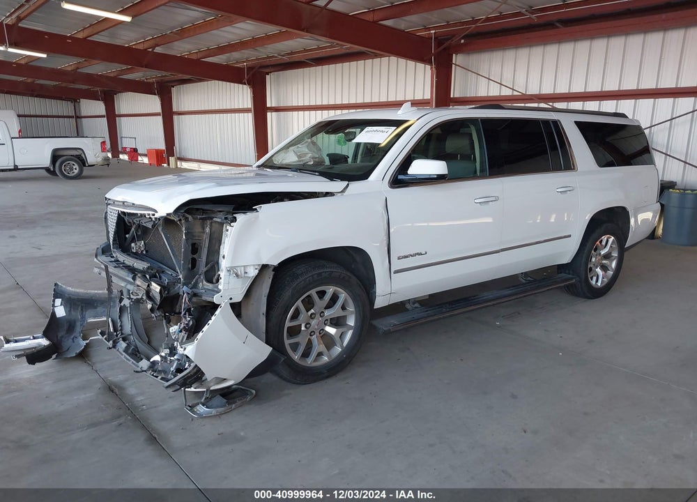 2015 GMC YUKON XL 1500 DENALI VIN: 1GKS2JKJ8FR609893