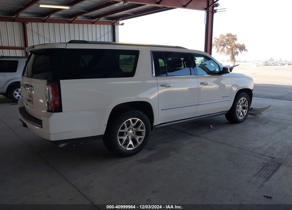 2015 GMC YUKON XL 1500 DENALI VIN: 1GKS2JKJ8FR609893
