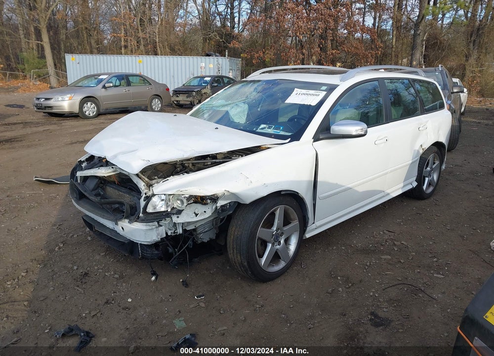 2010 VOLVO V50 T5 R-DESIGN VIN: YV1672MJ4A2573438