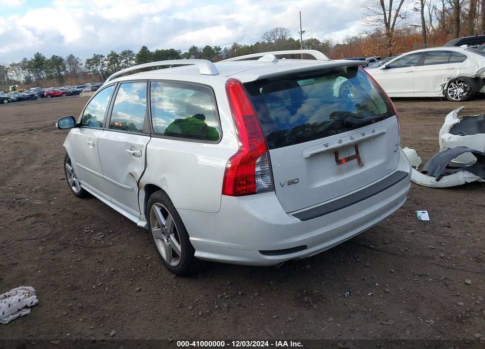 2010 VOLVO V50 T5 R-DESIGN VIN: YV1672MJ4A2573438