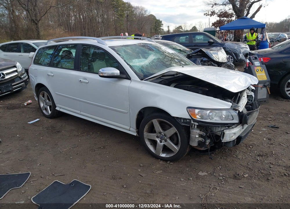 2010 VOLVO V50 T5 R-DESIGN VIN: YV1672MJ4A2573438
