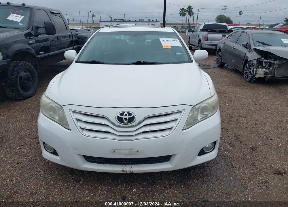 2011 TOYOTA CAMRY XLE V6 VIN: 4T1BK3EK2BU610746