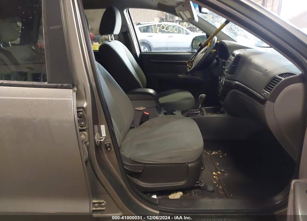 2011 HYUNDAI SANTA FE GLS VIN: 5XYZG3AB3BG014296