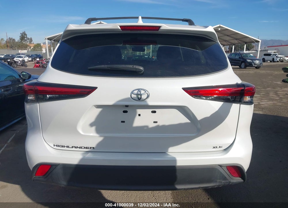 2023 TOYOTA HIGHLANDER XLE VIN: 5TDKDRAH9PS005632