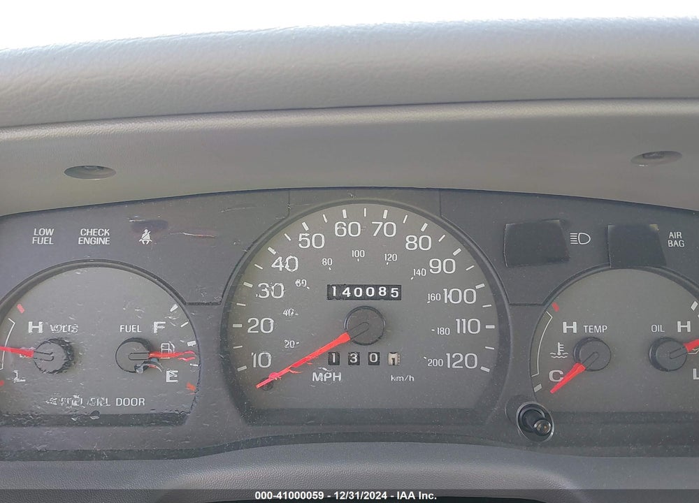 2002 MERCURY GRAND MARQUIS LS VIN: 2MEFM75W72X618603
