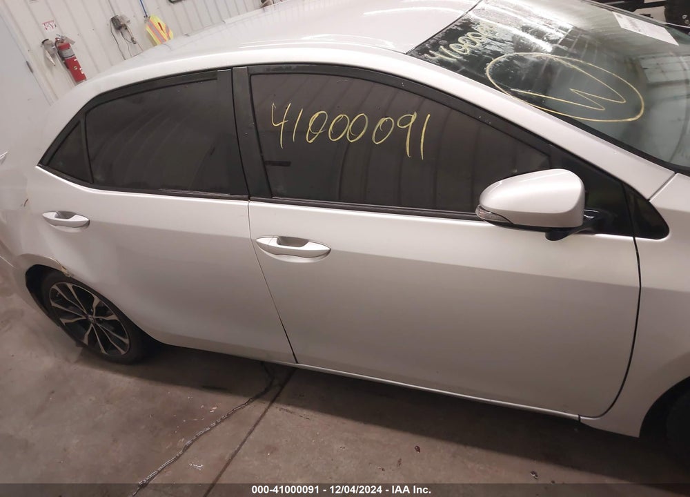 2018 TOYOTA COROLLA SE VIN: 2T1BURHE6JC071227