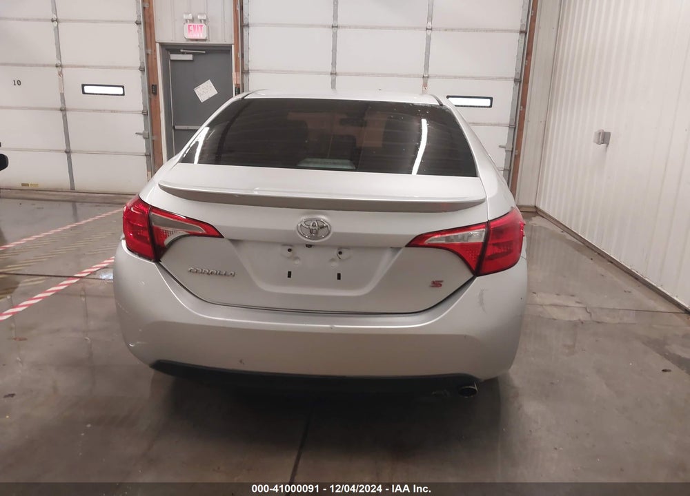2018 TOYOTA COROLLA SE VIN: 2T1BURHE6JC071227