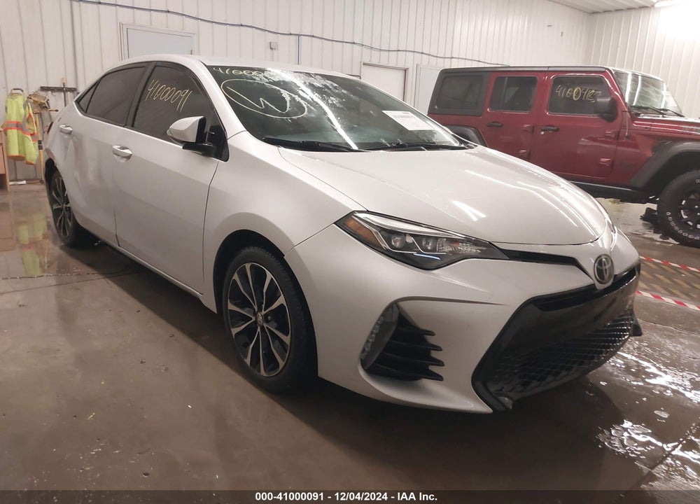 2018 TOYOTA COROLLA SE VIN: 2T1BURHE6JC071227