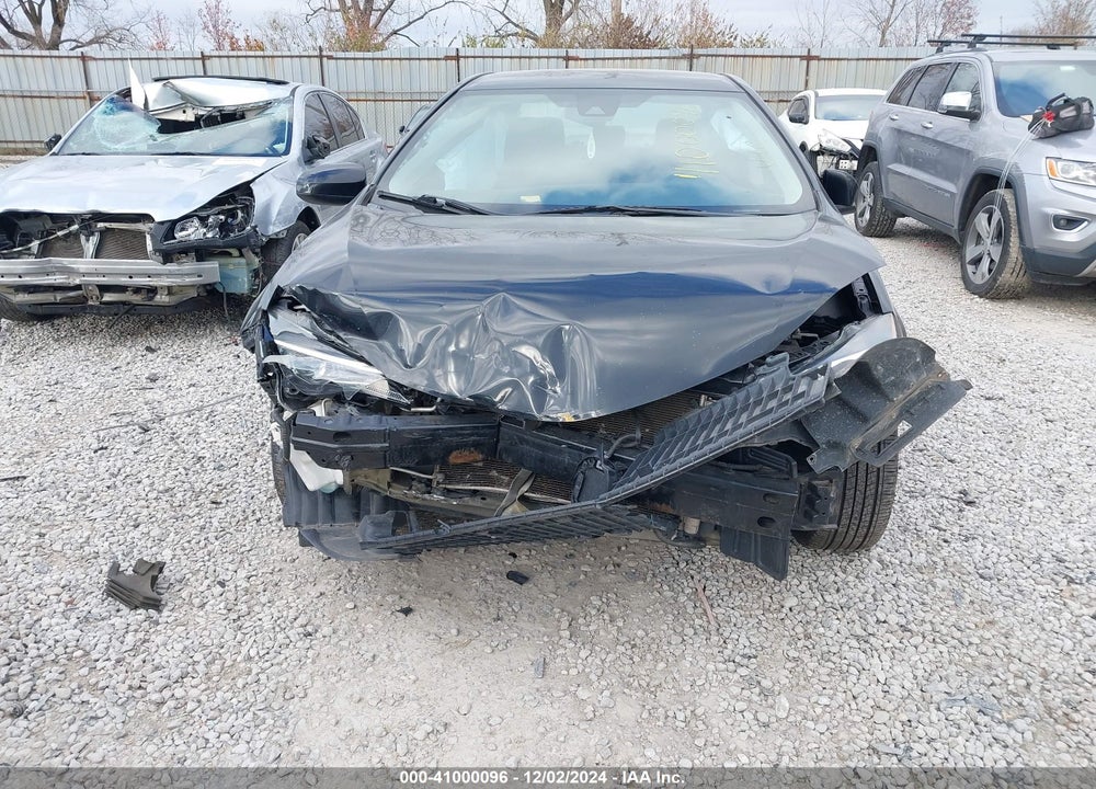 2019 TOYOTA COROLLA LE VIN: 5YFBURHE0KP935089