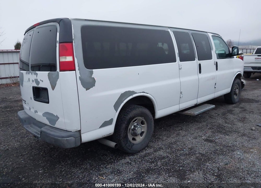2007 CHEVROLET EXPRESS LS VIN: 1GAHG39U671211206