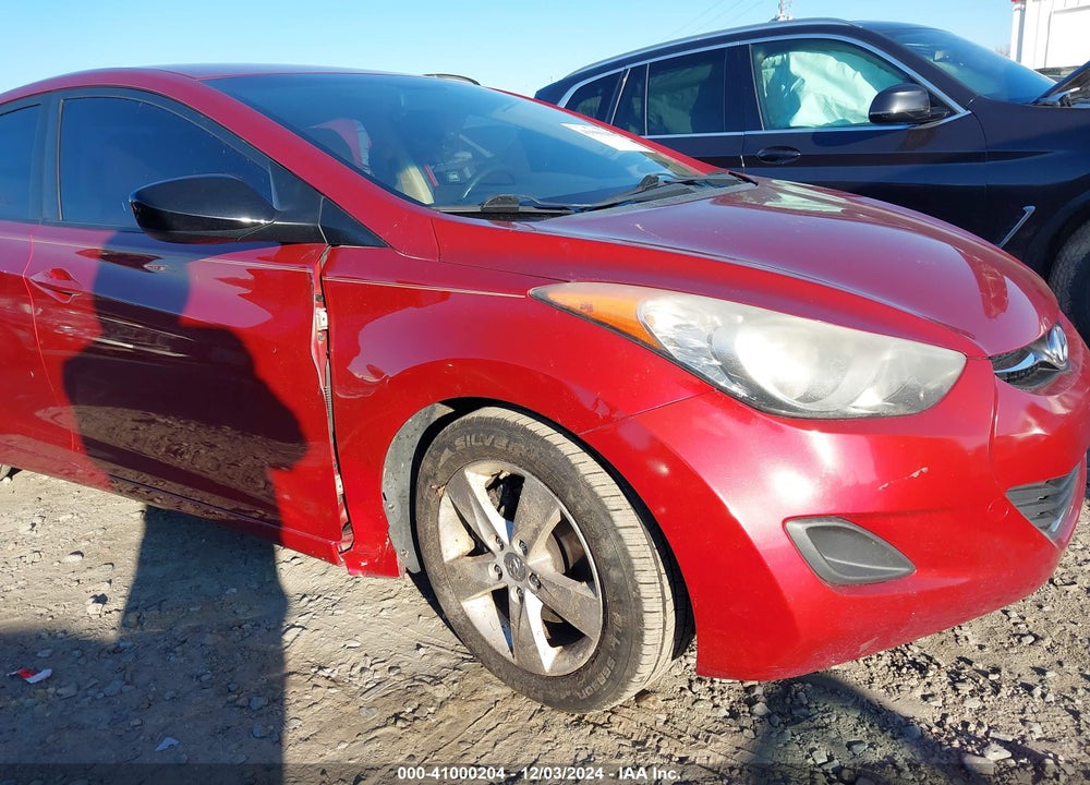 2011 HYUNDAI ELANTRA VIN: KMHDH4AE3BU107871