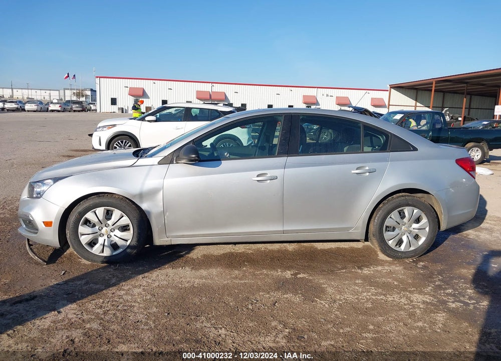 2015 CHEVROLET CRUZE VIN: 1G1PA5SGXF7104846