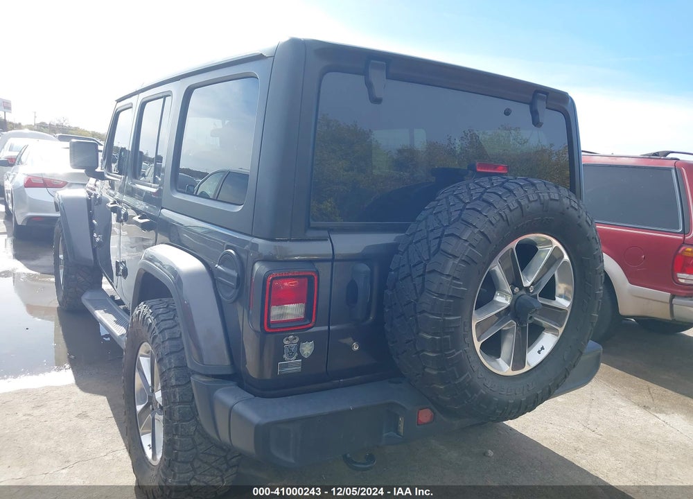 2019 JEEP WRANGLER UNLIMITED SAHARA 4X4 VIN: 1C4HJXEN2KW516244
