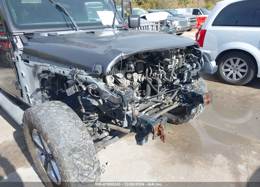2019 JEEP WRANGLER UNLIMITED SAHARA 4X4 VIN: 1C4HJXEN2KW516244