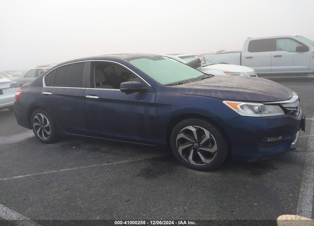 2017 HONDA ACCORD EX VIN: 1HGCR2F74HA012081