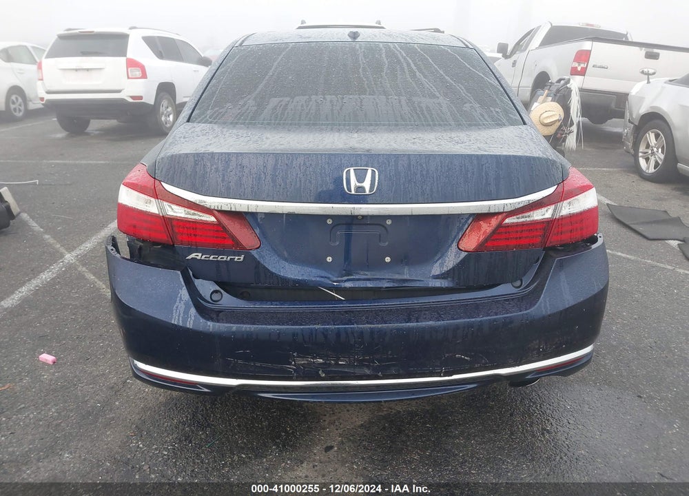 2017 HONDA ACCORD EX VIN: 1HGCR2F74HA012081
