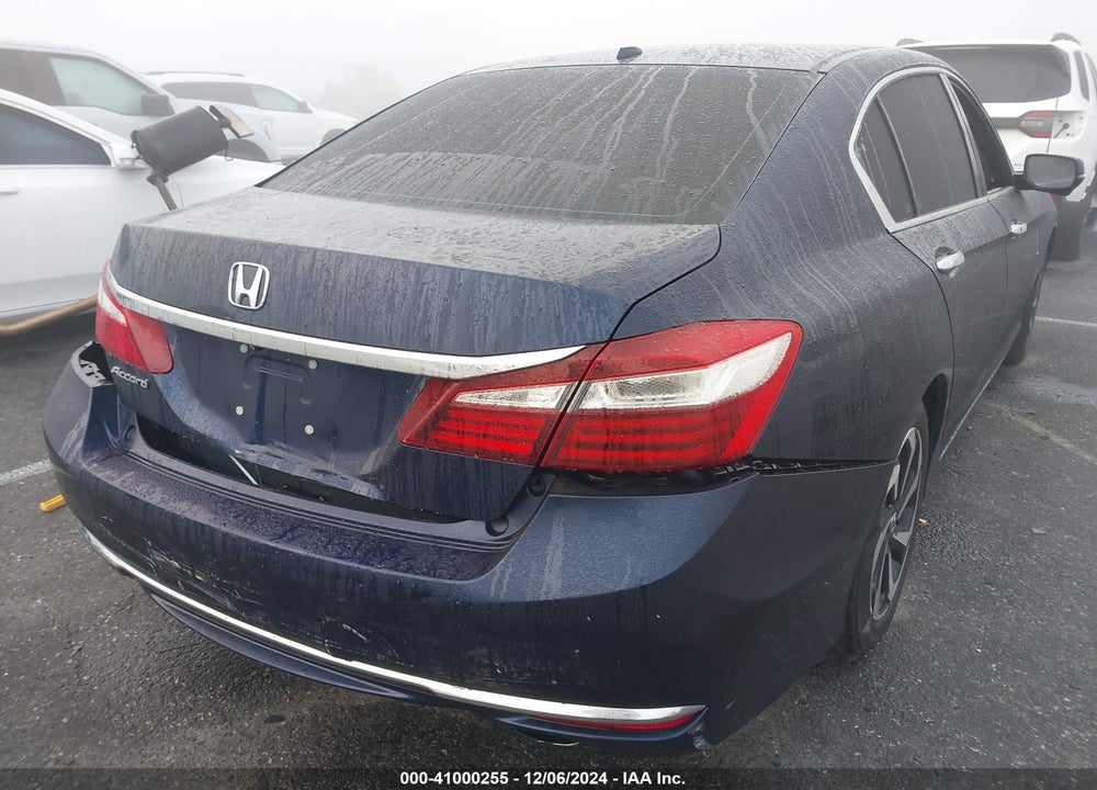 2017 HONDA ACCORD EX VIN: 1HGCR2F74HA012081