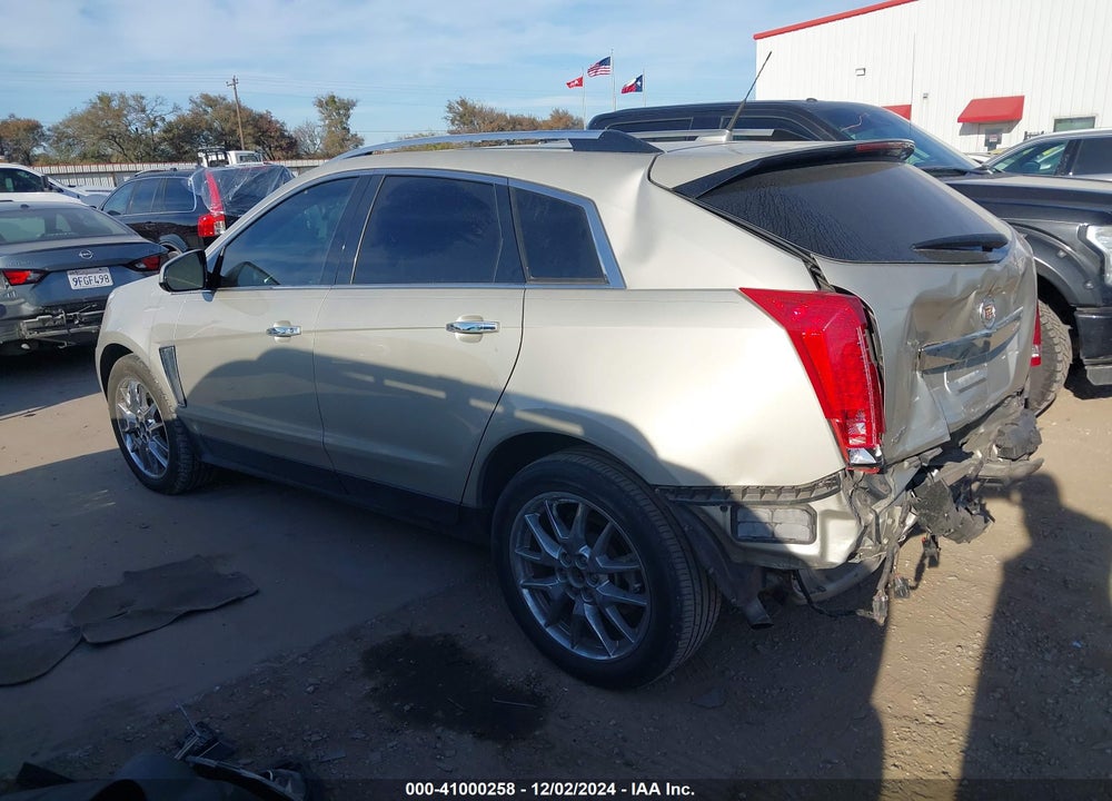 2013 CADILLAC SRX PERFORMANCE COLLECTION VIN: 3GYFNDE35DS647167