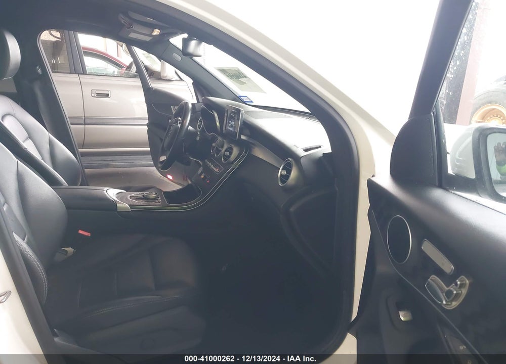 2018 MERCEDES-BENZ GLC 300 VIN: WDC0G4JB4JV064947