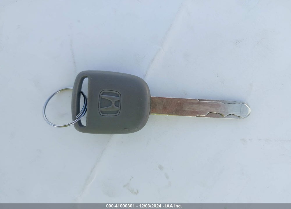 2012 HONDA CIVIC LX VIN: 19XFB2F59CE085077
