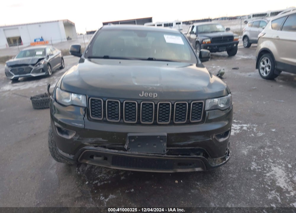 2017 JEEP GRAND CHEROKEE VIN: 1C4RJFBG8HC694643