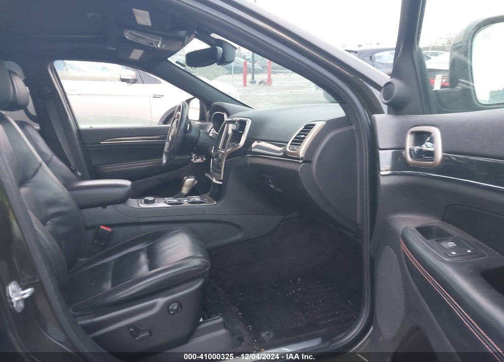 2017 JEEP GRAND CHEROKEE VIN: 1C4RJFBG8HC694643