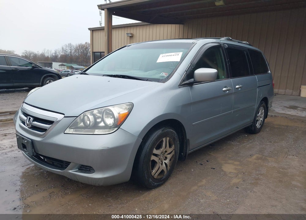 2005 HONDA ODYSSEY EX-L VIN: 5FNRL38765B065185