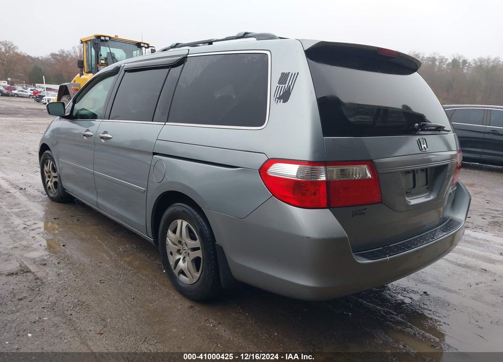 2005 HONDA ODYSSEY EX-L VIN: 5FNRL38765B065185