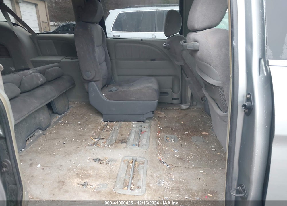 2005 HONDA ODYSSEY EX-L VIN: 5FNRL38765B065185