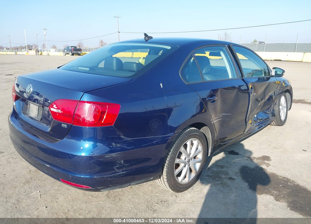 2014 VOLKSWAGEN JETTA 1.8T SE VIN: 3VWD17AJ3EM379043