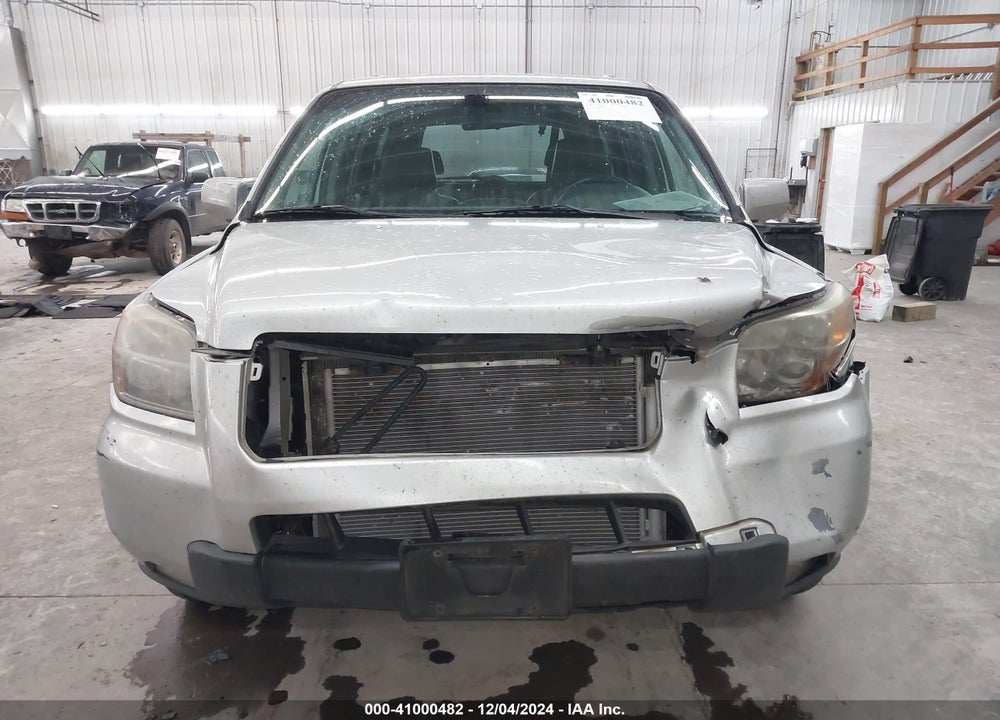 2007 HONDA PILOT EX-L VIN: 5FNYF18557B005696
