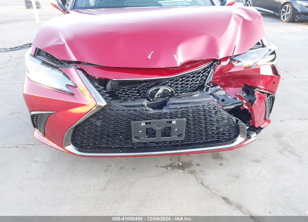 2024 LEXUS ES 300H F SPORT DESIGN VIN: 58ADA1C15RU050606