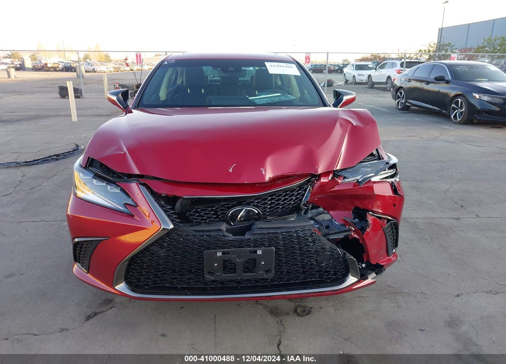 2024 LEXUS ES 300H F SPORT DESIGN VIN: 58ADA1C15RU050606