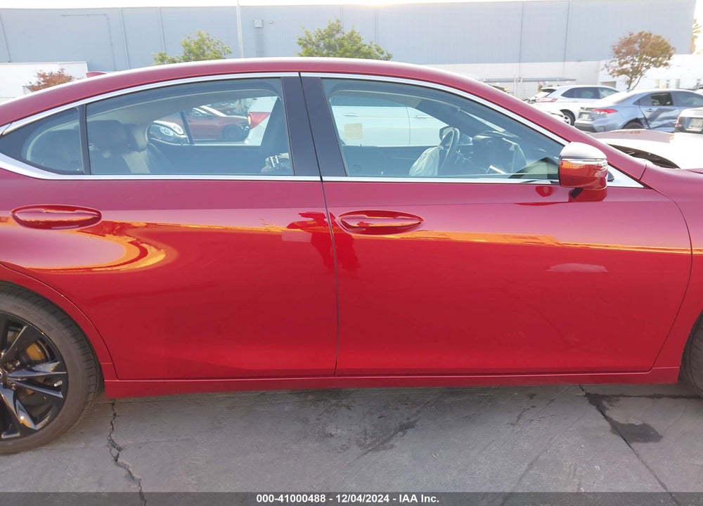 2024 LEXUS ES 300H F SPORT DESIGN VIN: 58ADA1C15RU050606