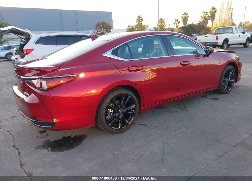 2024 LEXUS ES 300H F SPORT DESIGN VIN: 58ADA1C15RU050606