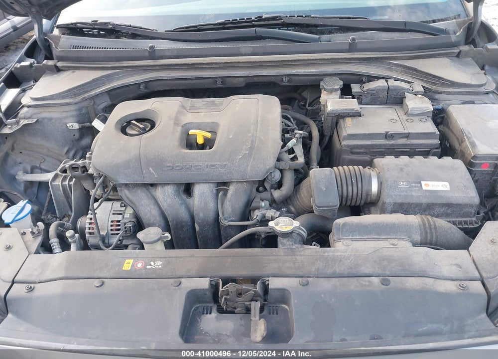 2019 HYUNDAI ELANTRA SE VIN: 5NPD74LF3KH450882