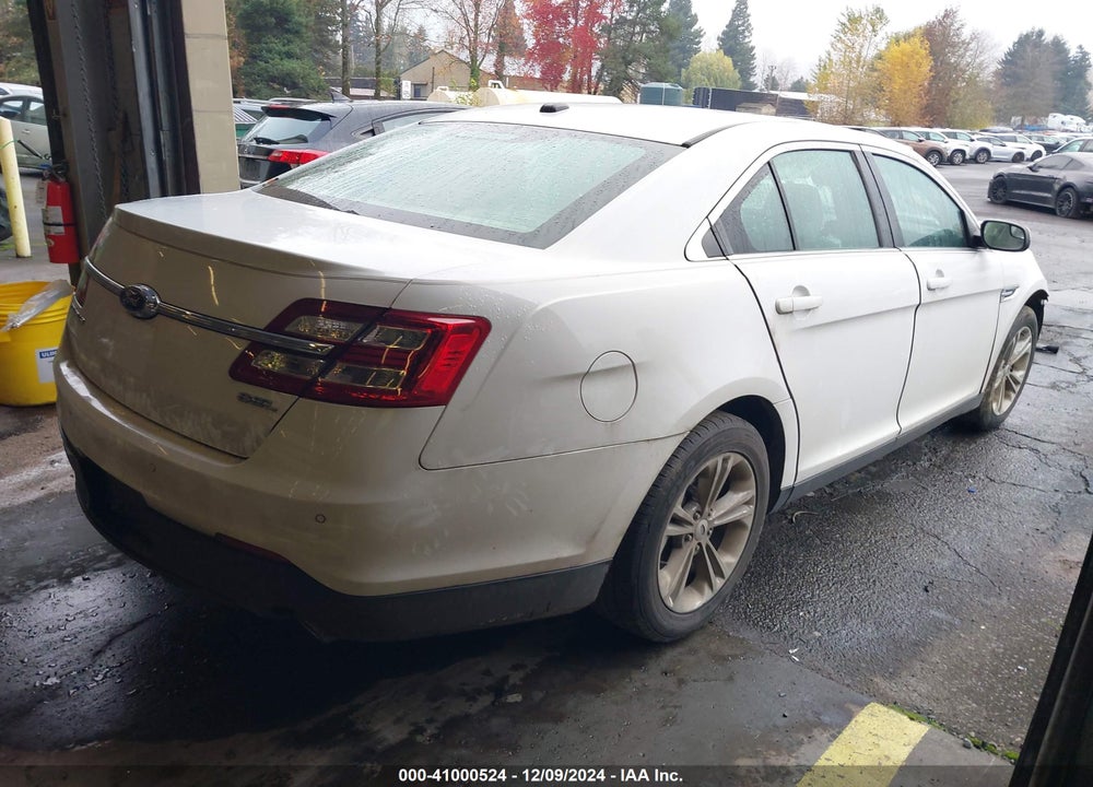 2019 FORD TAURUS SEL VIN: 1FAHP2E83KG109061