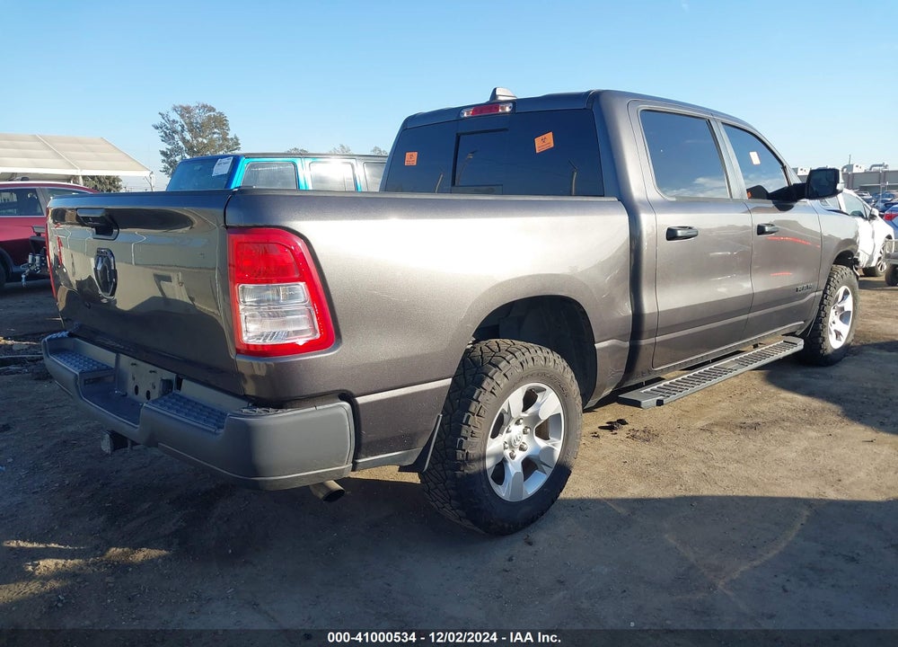 2020 RAM 1500 BIG HORN 4X2 5'7 BOX VIN: 1C6RREFG8LN124174