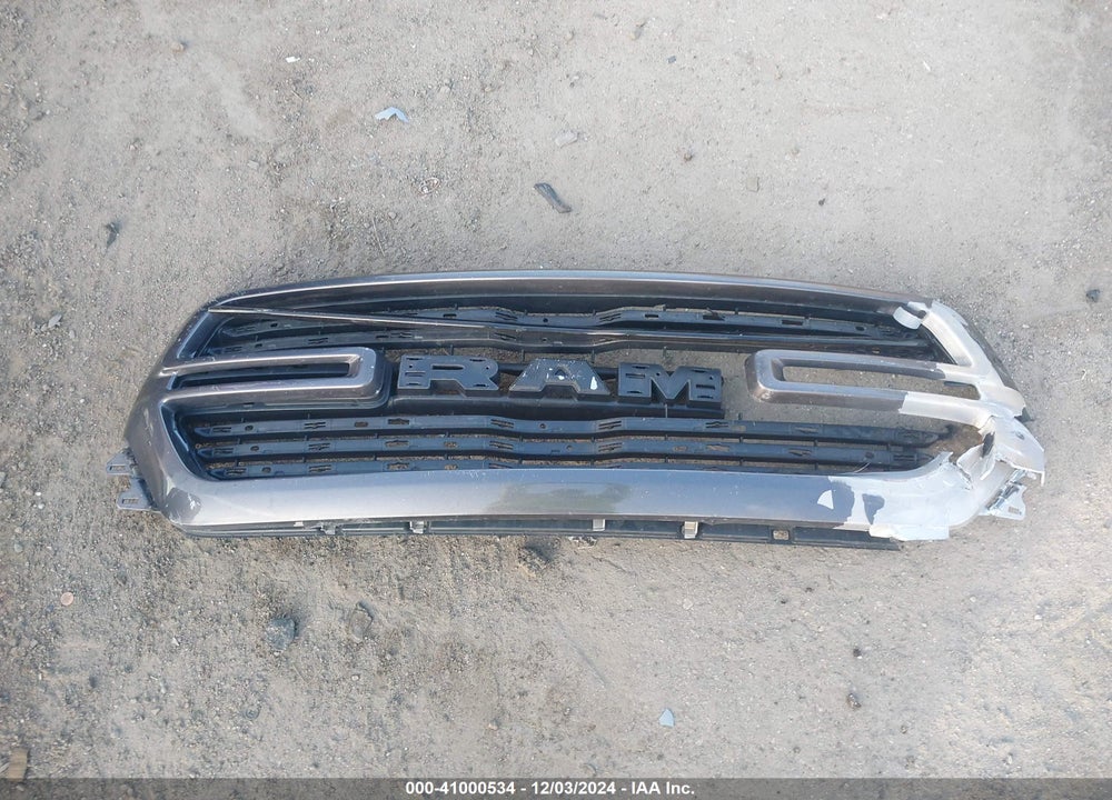 2020 RAM 1500 BIG HORN 4X2 5'7 BOX VIN: 1C6RREFG8LN124174
