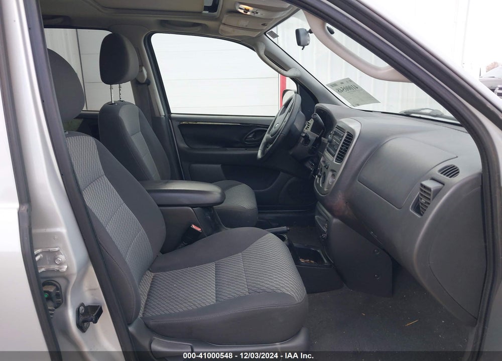 2004 FORD ESCAPE XLT VIN: 1FMYU03144KB10213