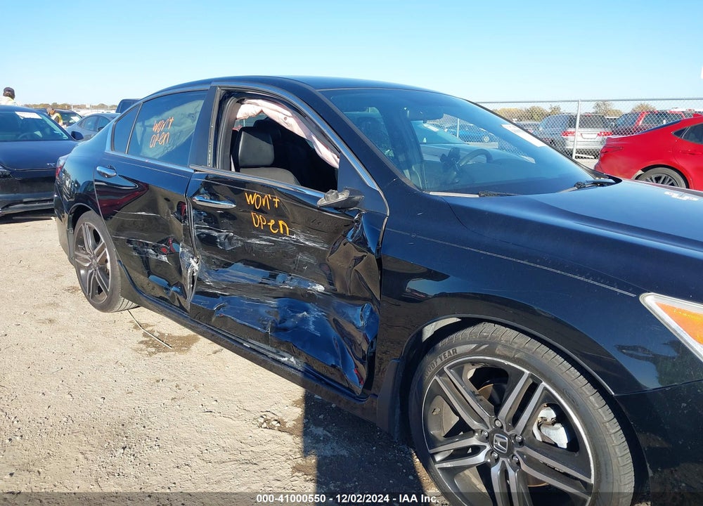 2016 HONDA ACCORD SPORT VIN: 1HGCR2F59GA200382